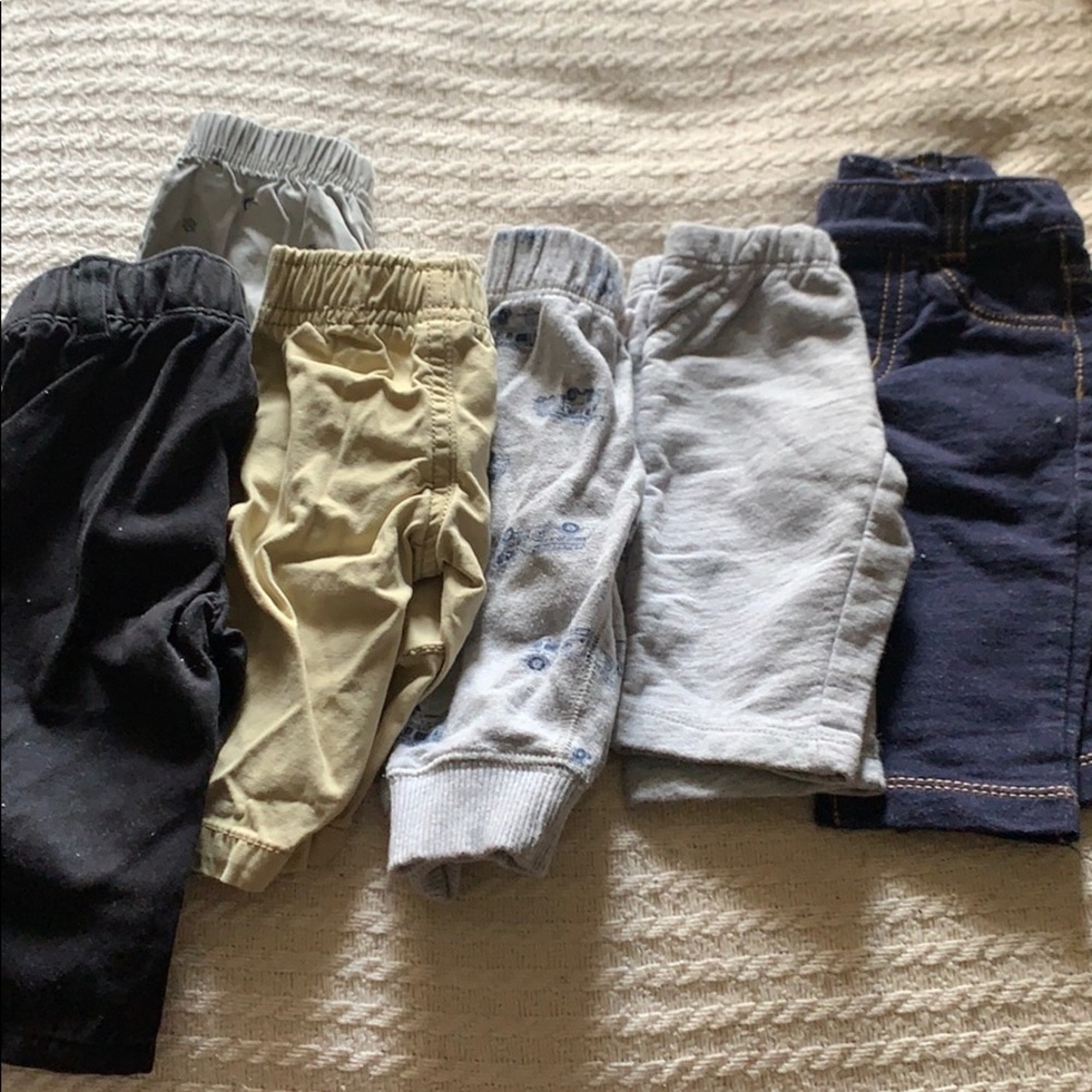 6 pairs of 0-3 months pants for a boy